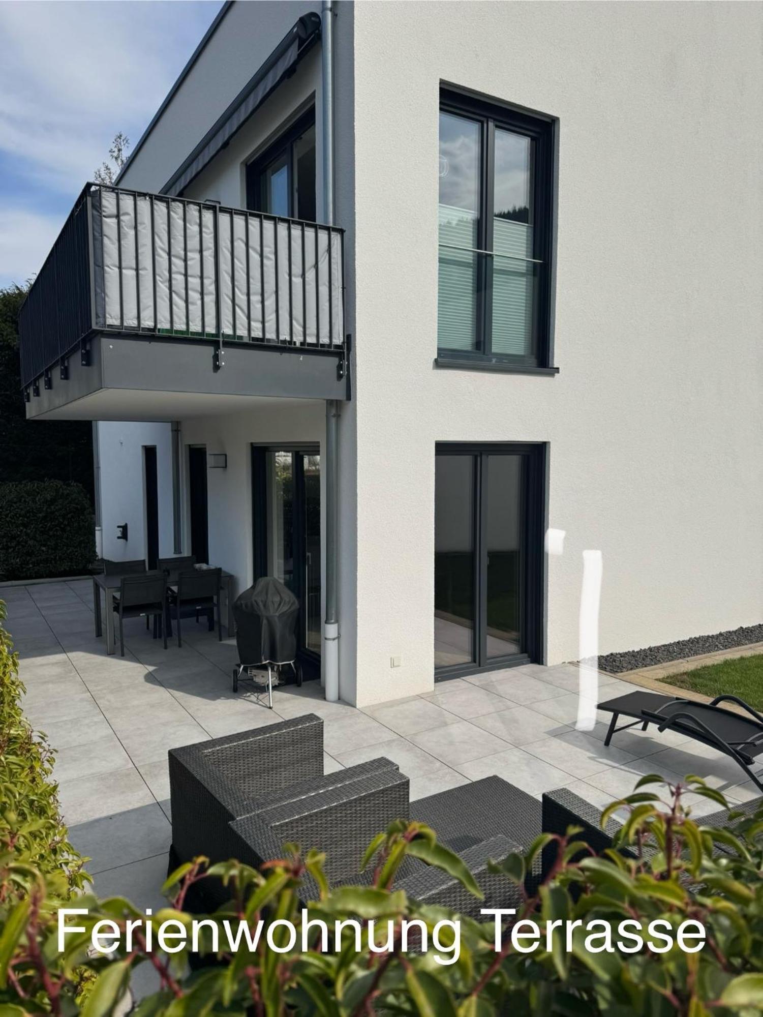"Auslese 54" -Direkt Am Moselufer- Gaestezimmer & Ferienwohnung Traben-Trarbach Eksteriør bilde